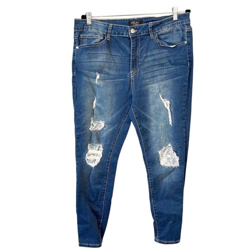 Judy Blue Skinny Fit Blue White Floral Paisley‎ Patch Distressed Jeans Size 1X